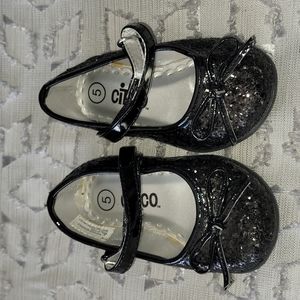 Toddler shoes